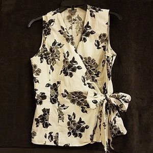 Ann Taylor sleeveless  top  size 12